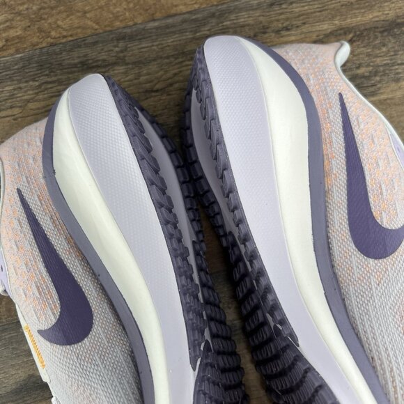 Nike Vomero 17 Size 8 Womens Photon Dust Lilac Bloom Running Shoes - Picture 11 of 14